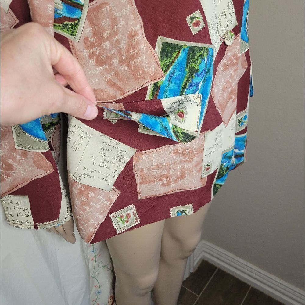 Maggie Sweet vintage retro button down light weight post card prin blazer. - Picture 9 of 12